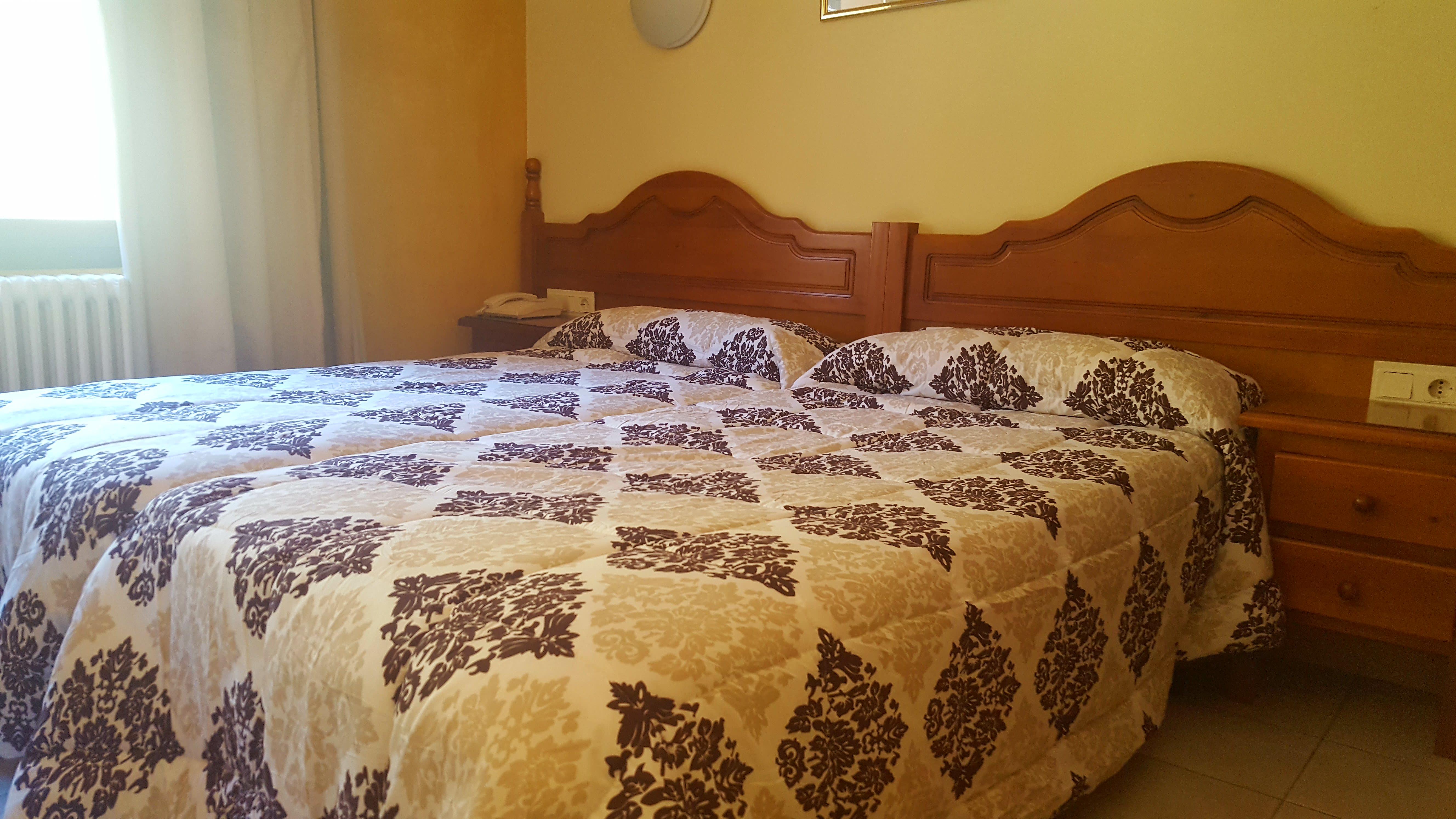Hotel Sucara La Cortinada Ngoại thất bức ảnh