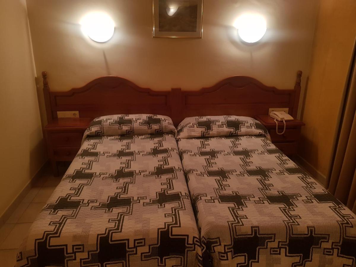 Hotel Sucara La Cortinada Ngoại thất bức ảnh
